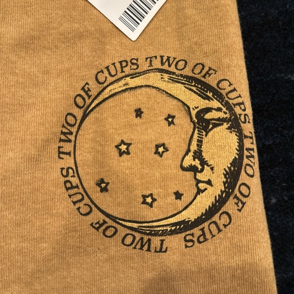 oversized urban outfitters tshirt - Picture 3 of 6